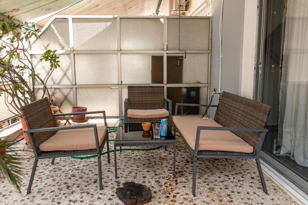 Saffron Apartment In Central Atenas Exterior foto
